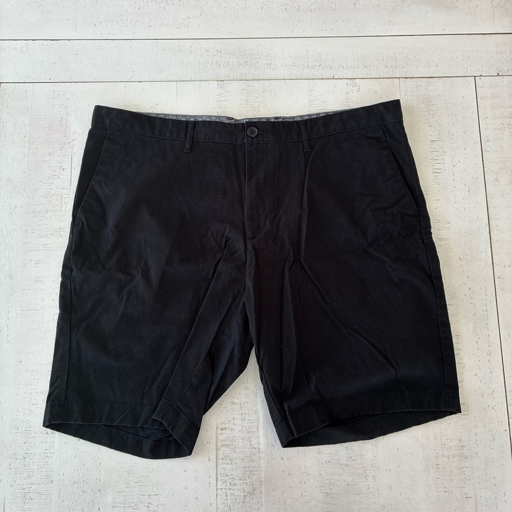 Michael Kors Black Flat Front Men's Shorts Size 38